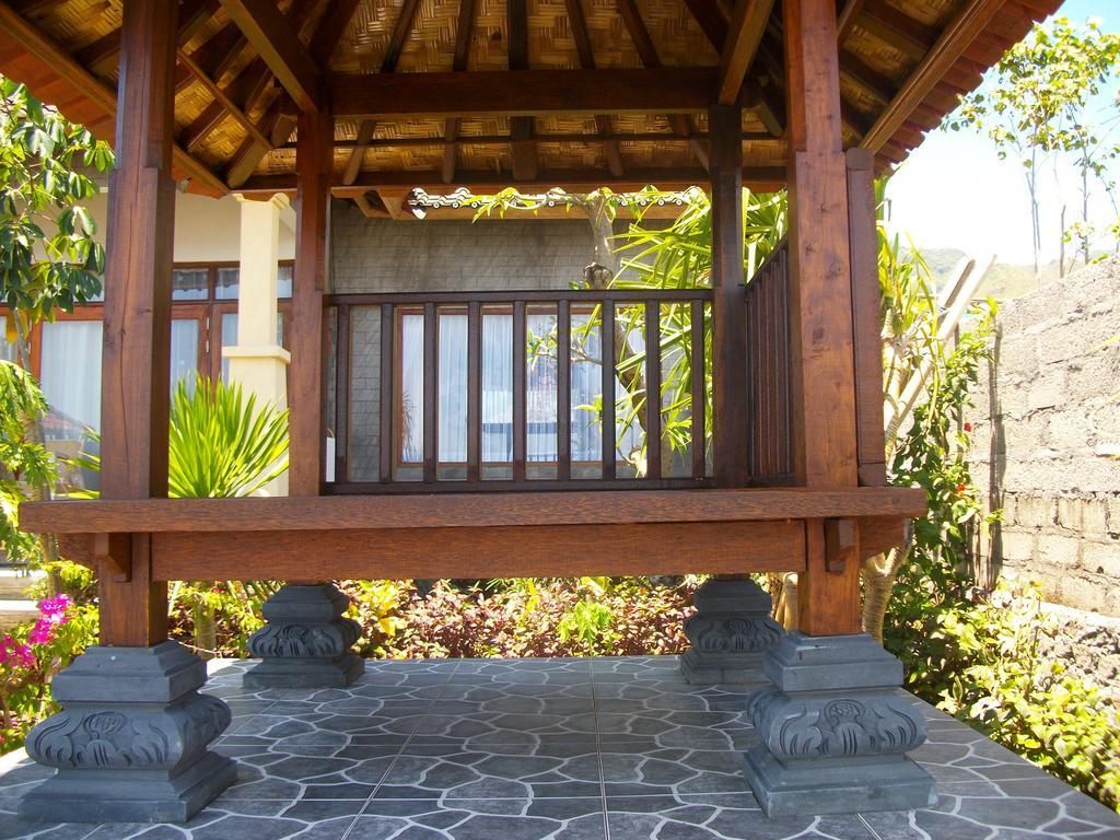 Putra'Lebah Amed Guest House Exteriér fotografie