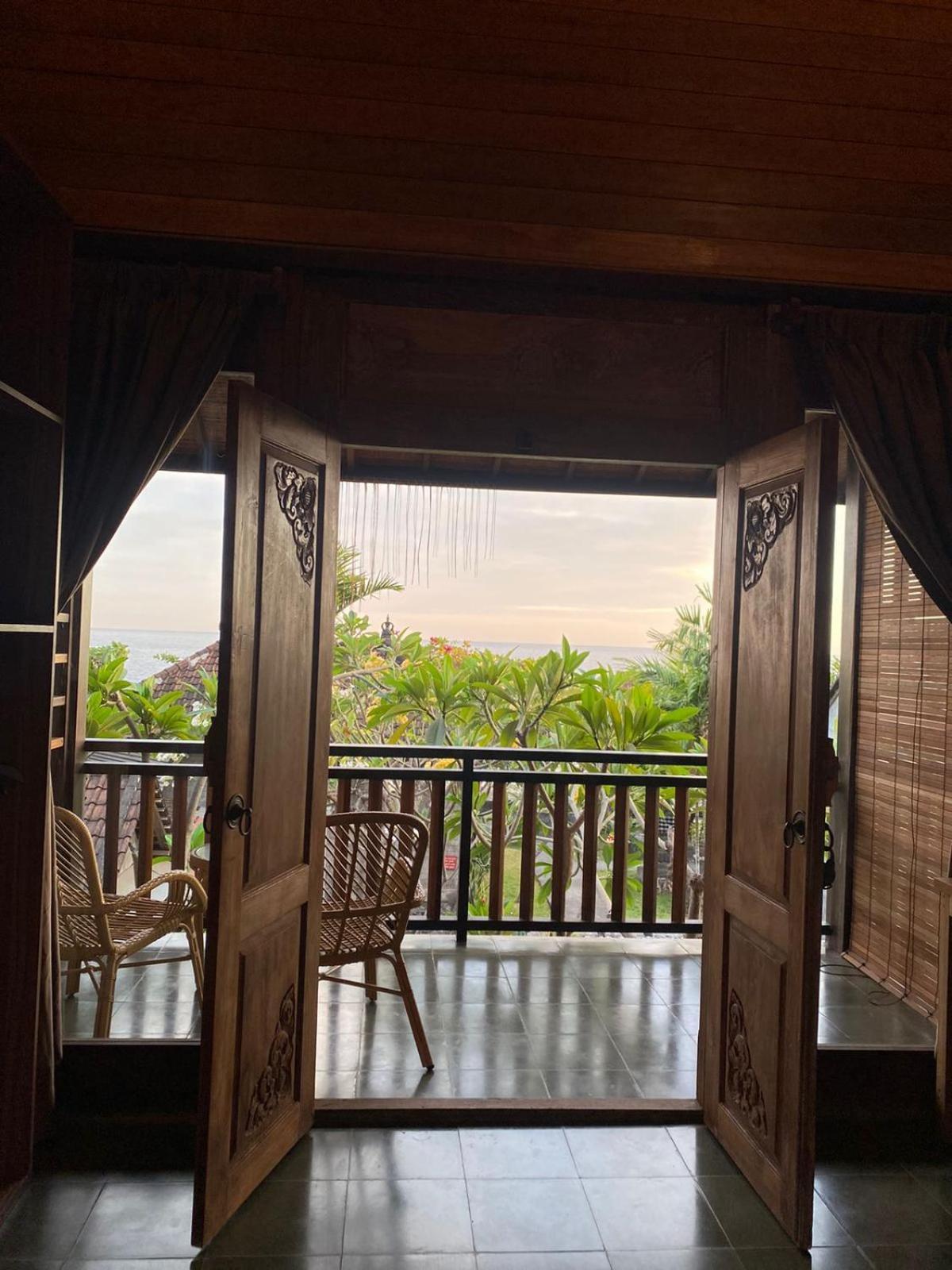Putra'Lebah Amed Guest House Exteriér fotografie
